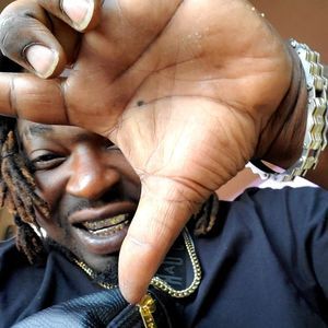 Meet your Posher, Fredrick